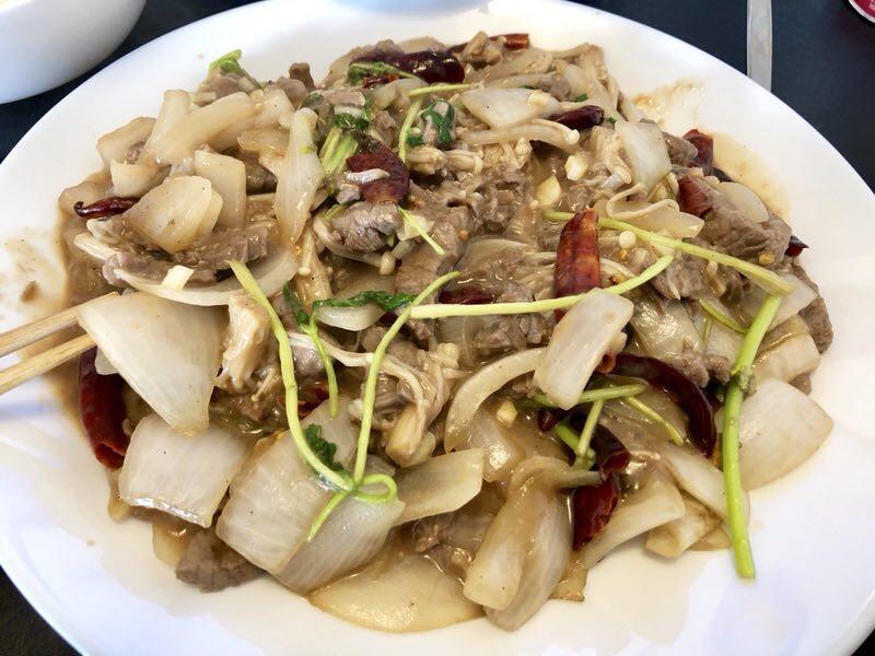 韩式干辣椒炒牛肉