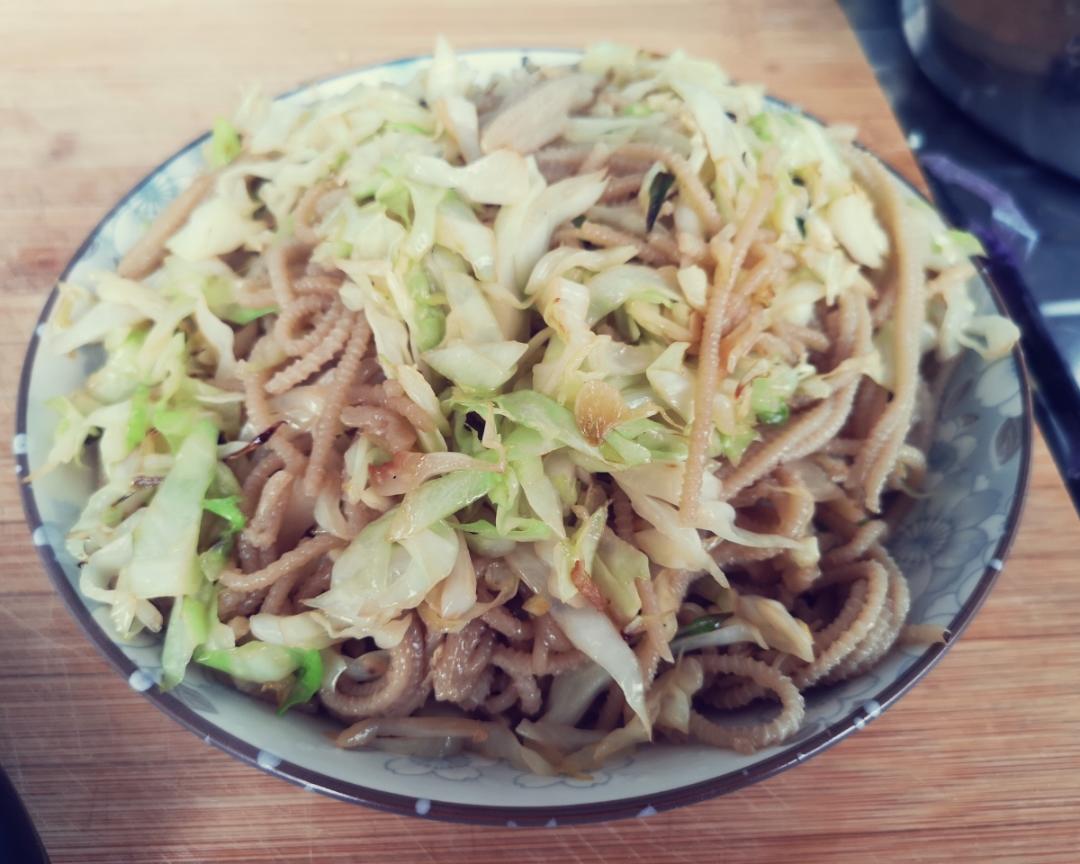 简单快手低卡～炒莜面的做法