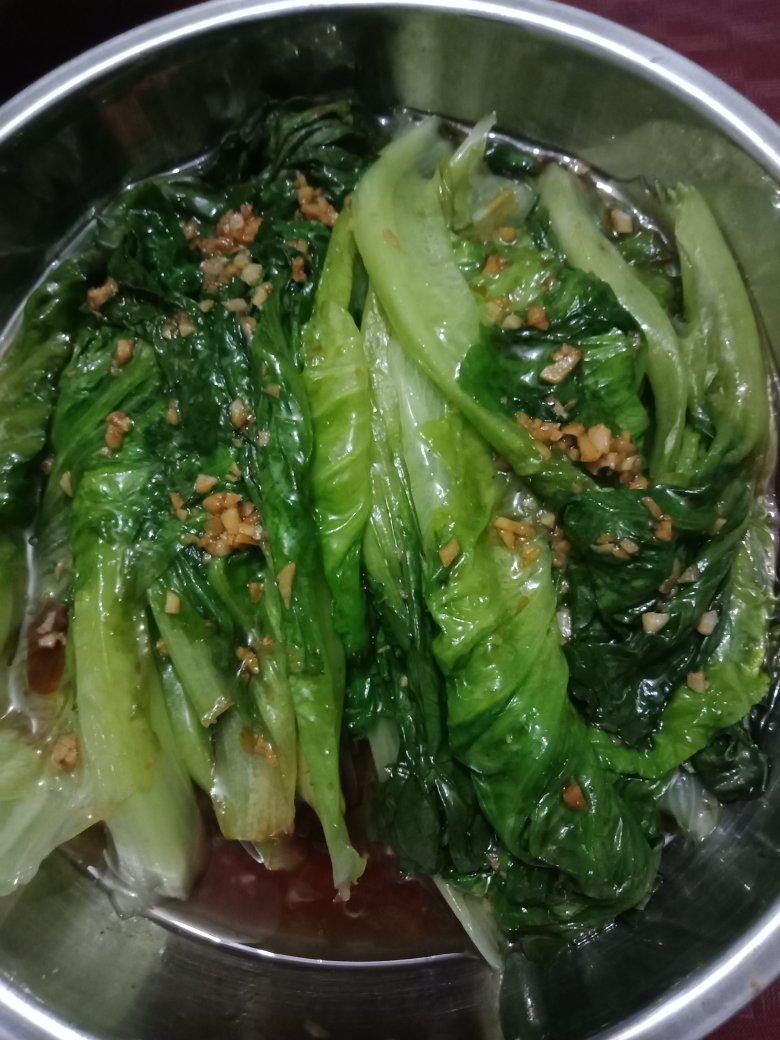 白灼生菜