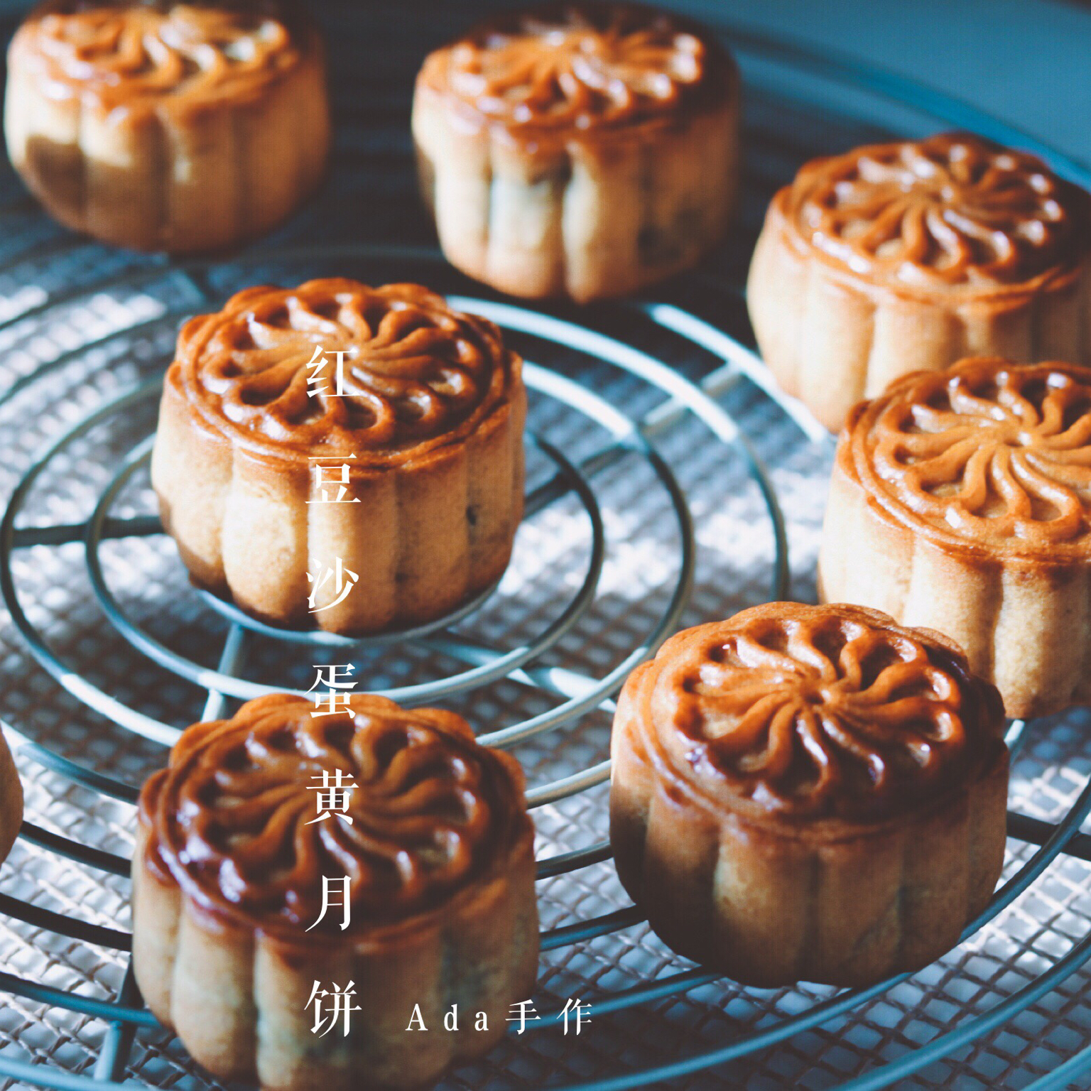 广式月饼—蛋黄莲蓉月饼