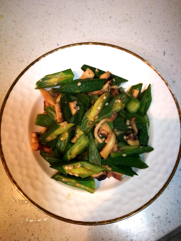 墨鱼干炒秋葵
