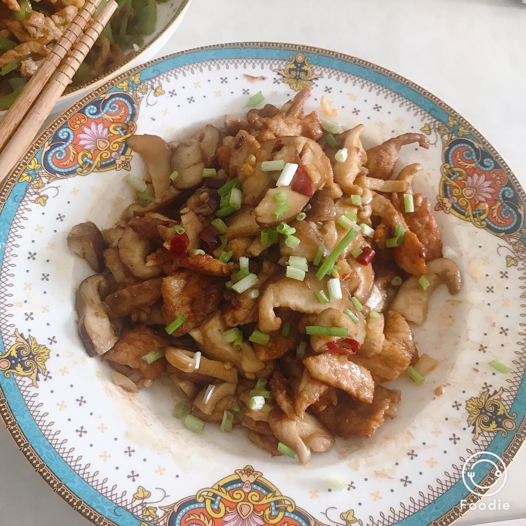 香菇炒肉