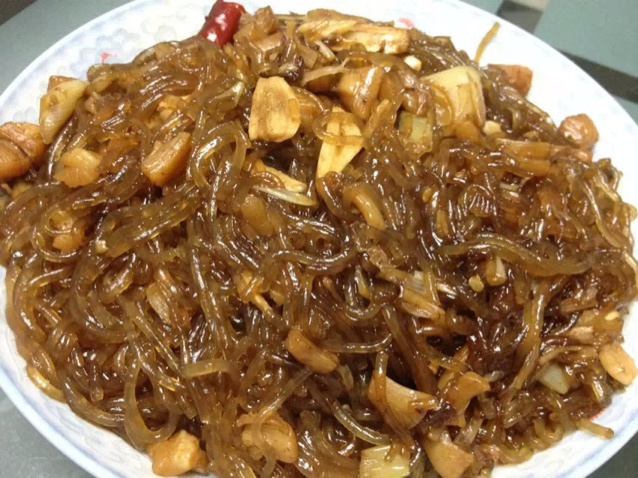 香菇干贝粉丝煲