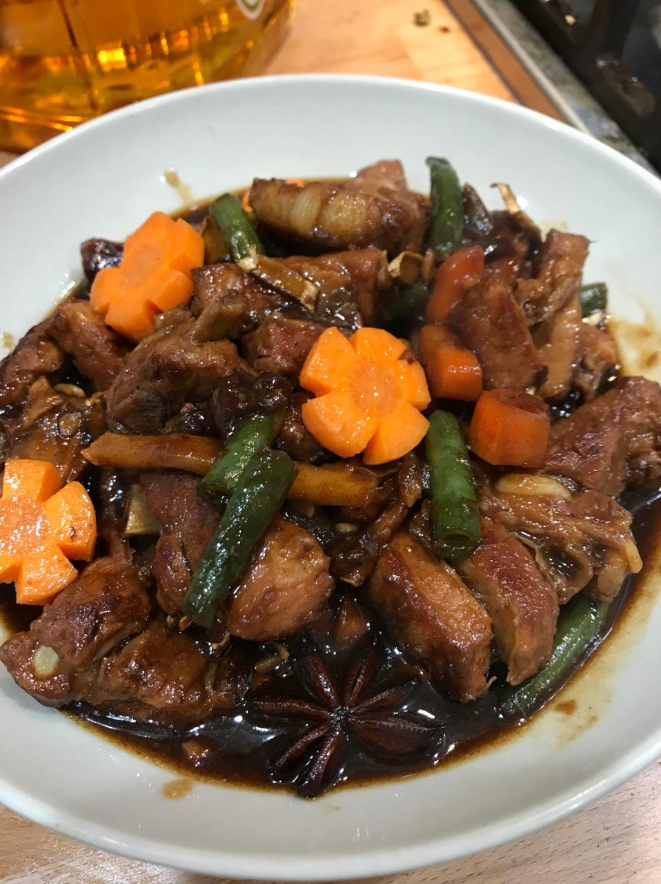 喷香排骨焖饭（爆好吃）