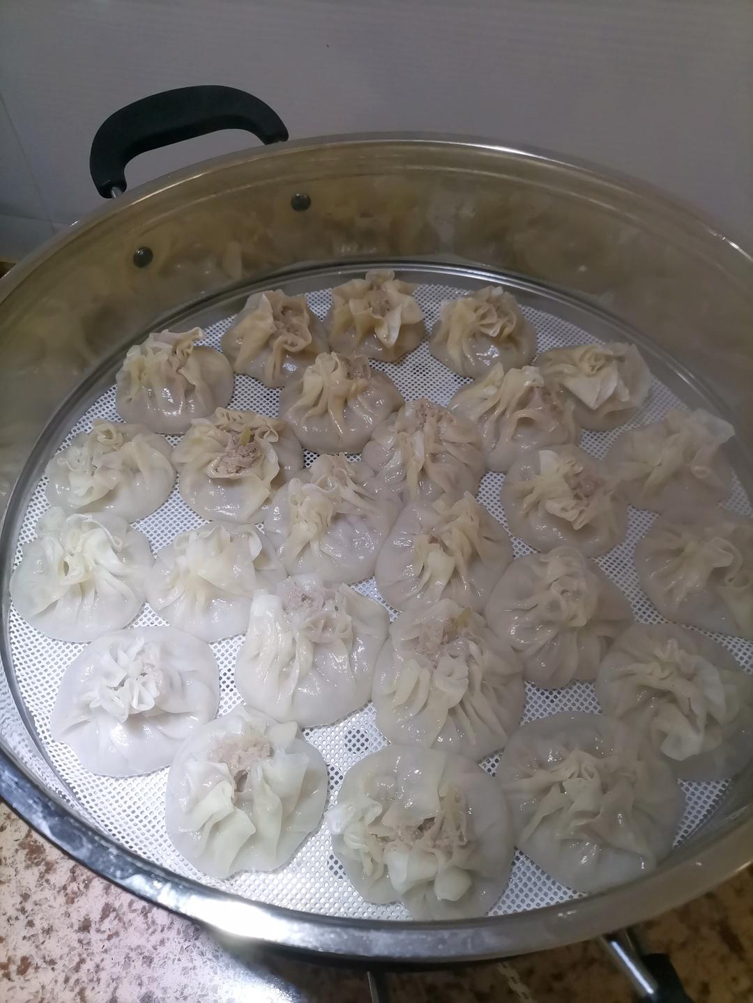 正宗内蒙羊肉稍美（烧麦）