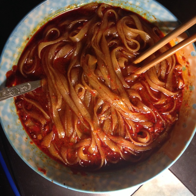 无诤小段子做的水煮宽粉