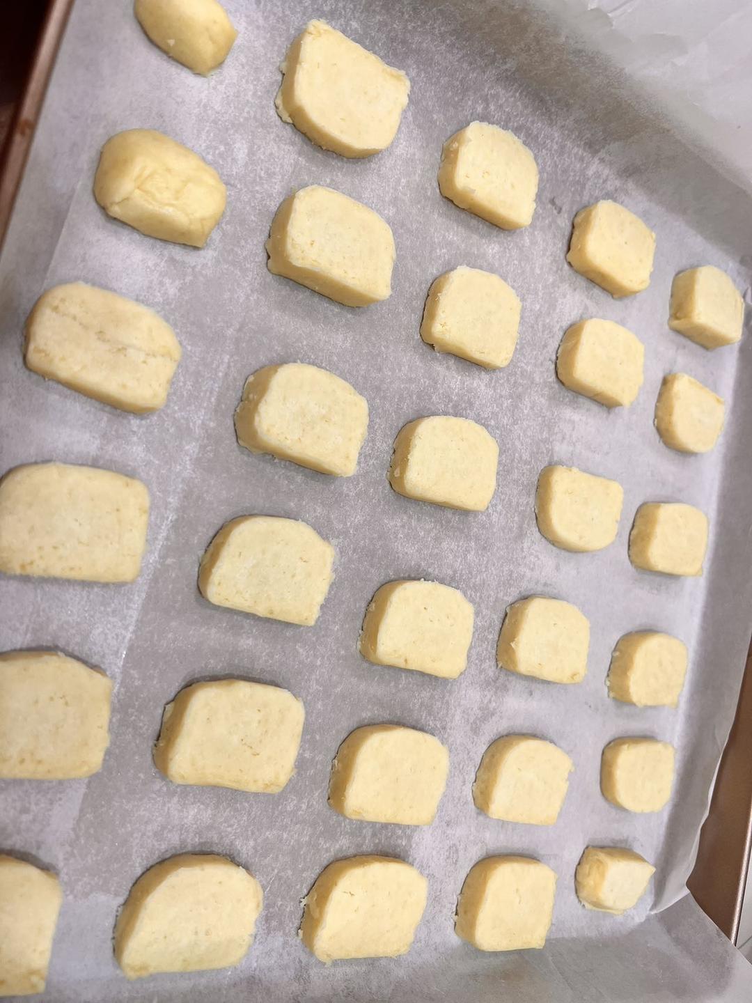 极简奶酪饼干，到底有多“极简”？