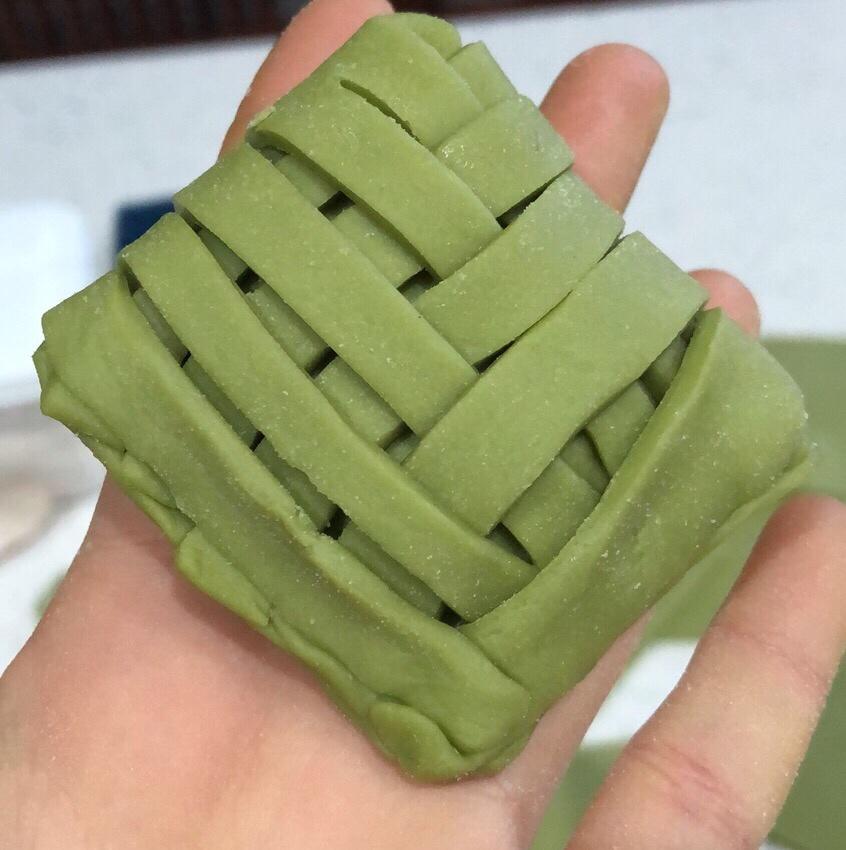 抹茶红豆包