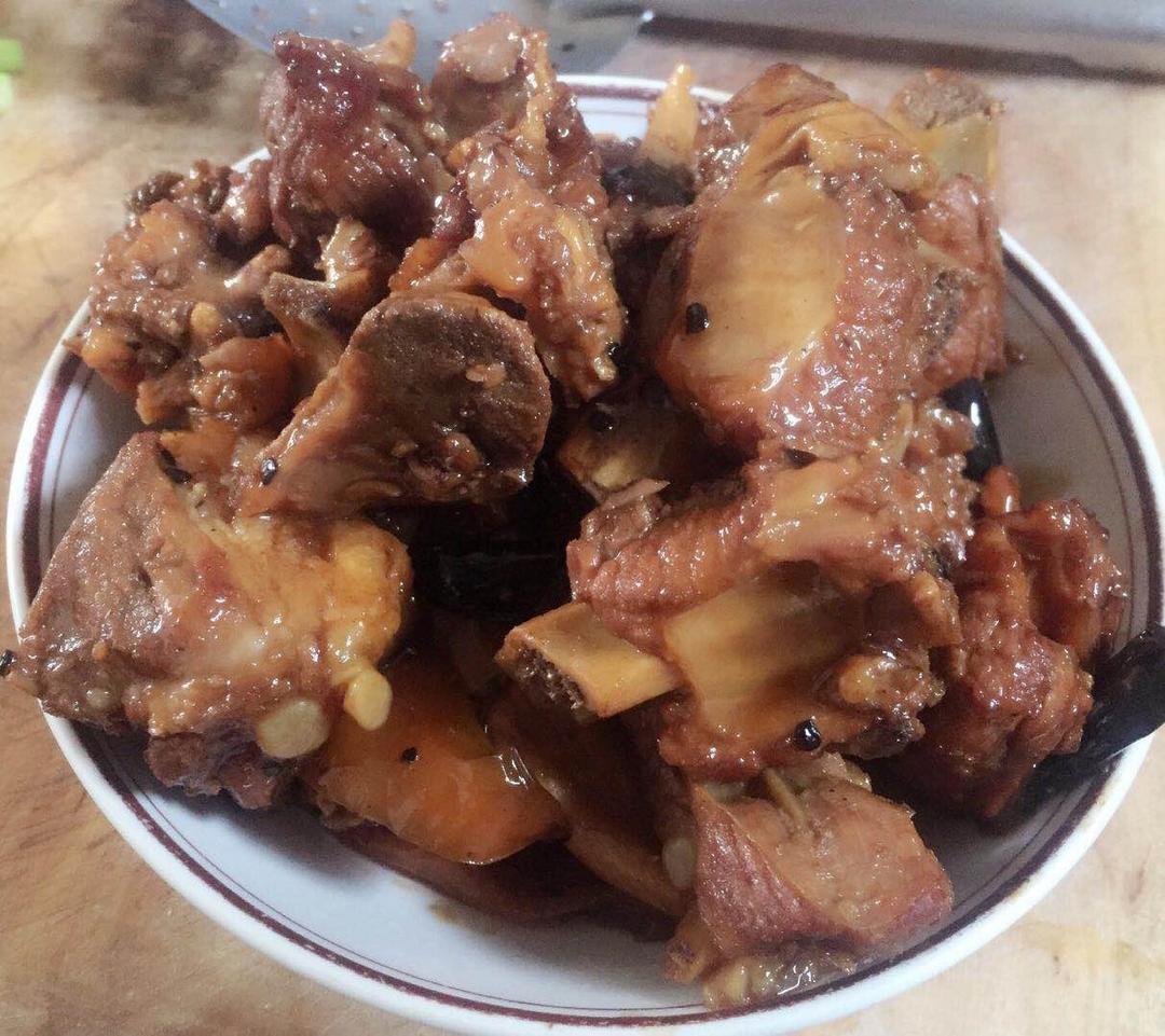 红烧排骨