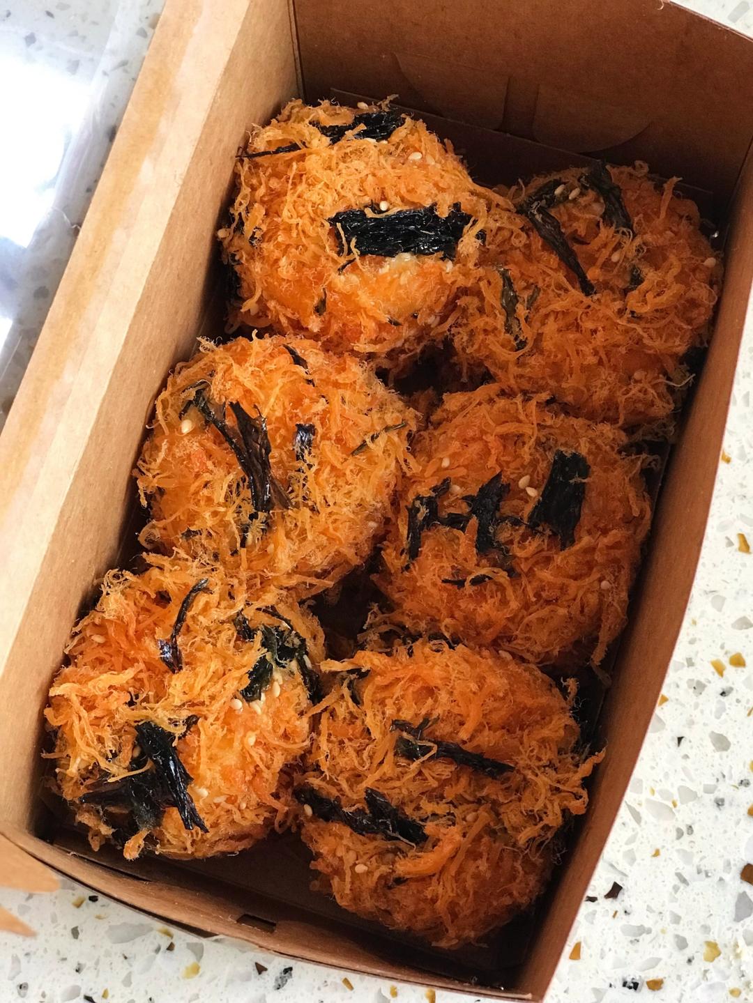 胖嘟嘟圆滚滚咬一口可以回弹的肉松小贝