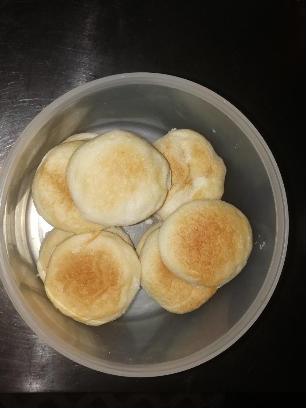酥皮绿豆饼   酥得掉渣渣