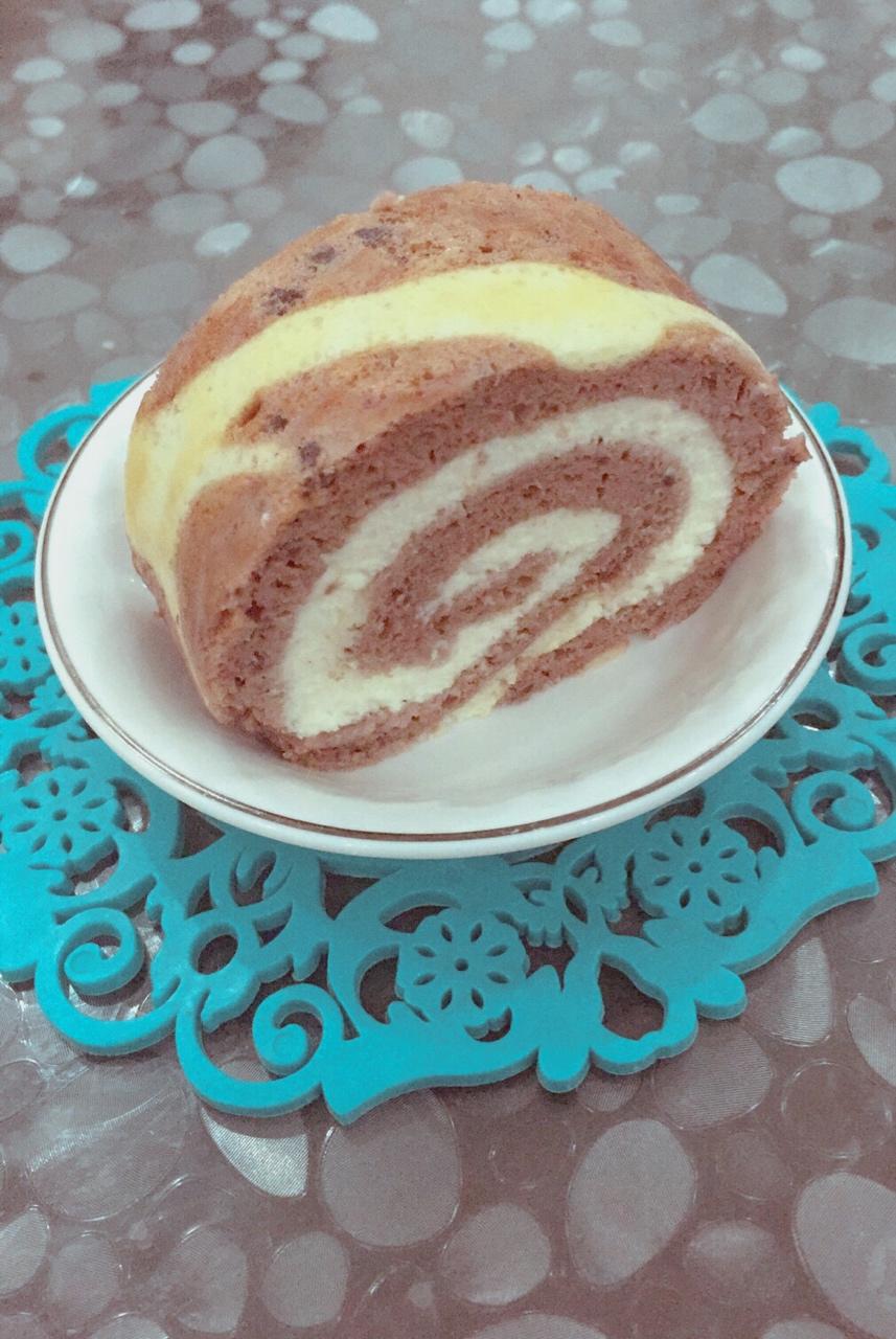 奶牛蛋糕卷+长颈鹿蛋糕卷