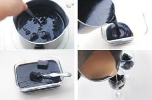 DIY——清凉自制仙草奶茶冻的做法 步骤2