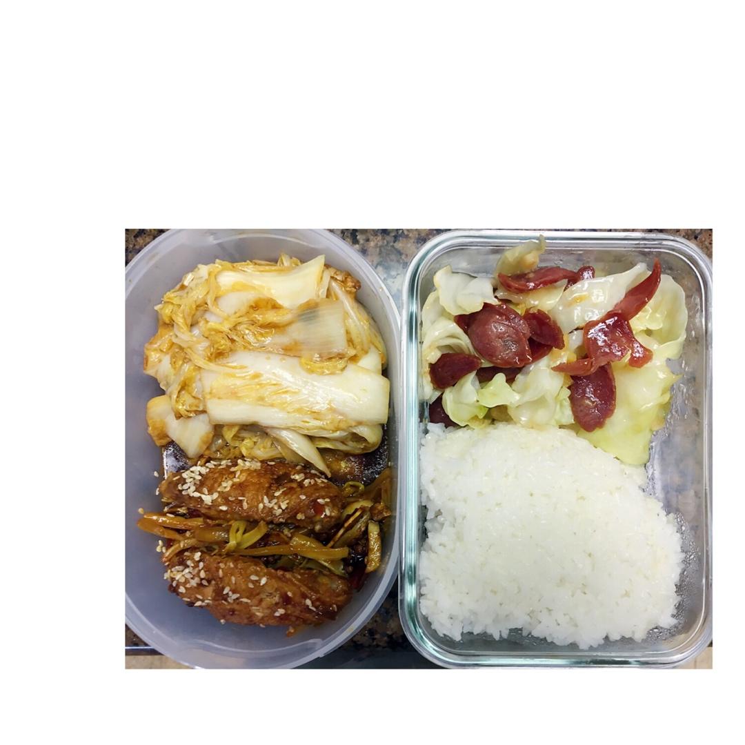 包菜炒腊肠