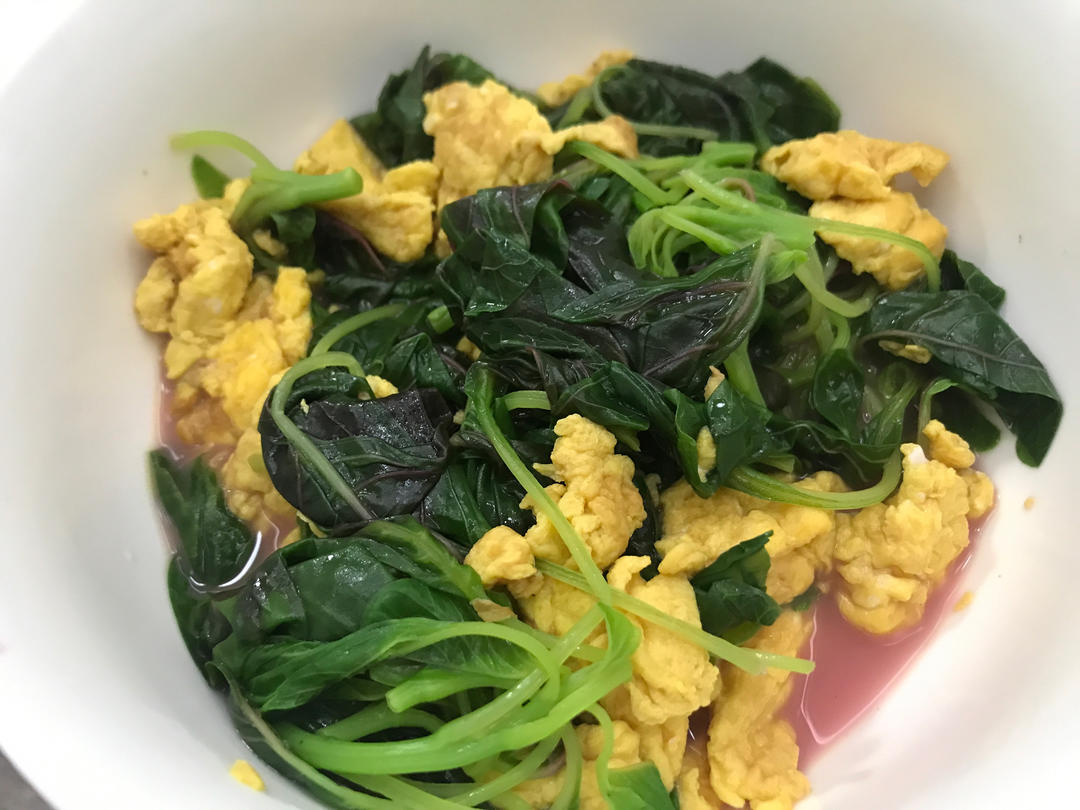 鸡蛋红苋菜
