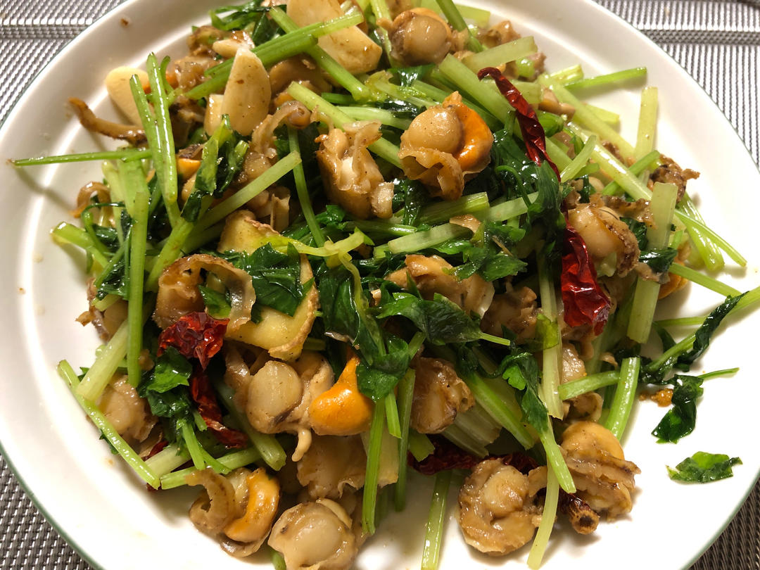 家常小炒扇贝肉