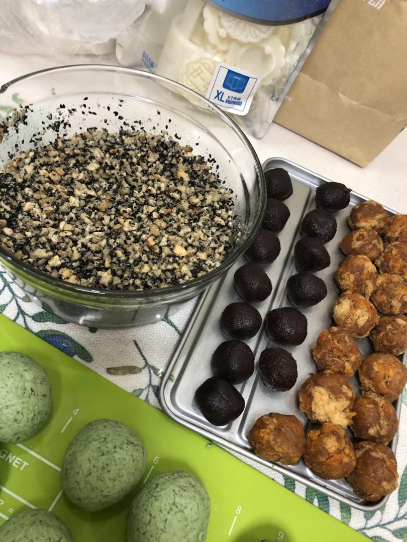 艾叶青团(软糯不粘牙，不硬)