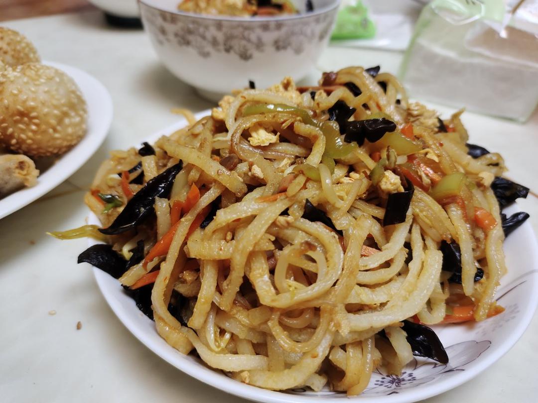 素炒饼丝