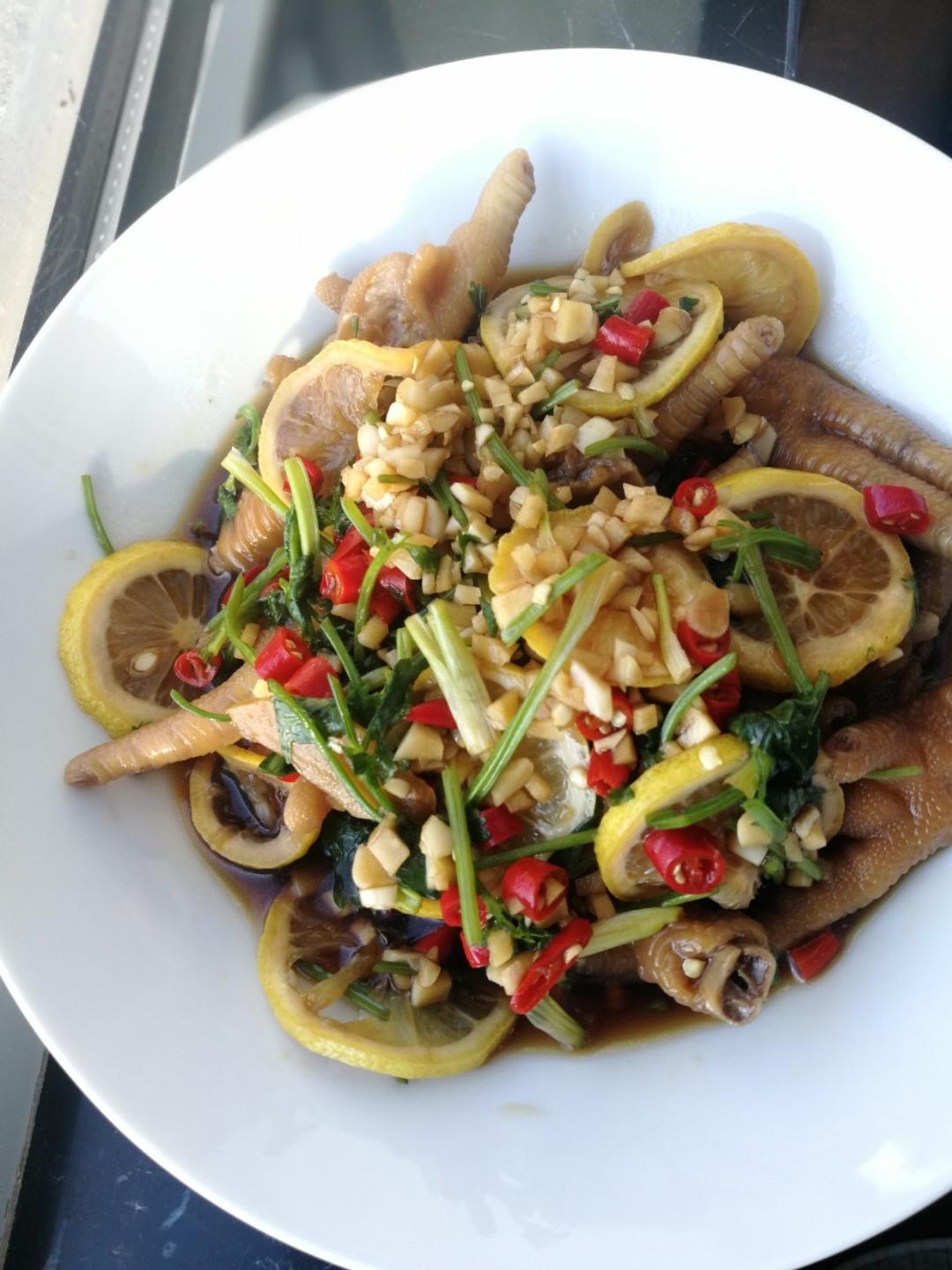 【柠檬酸辣凤爪】