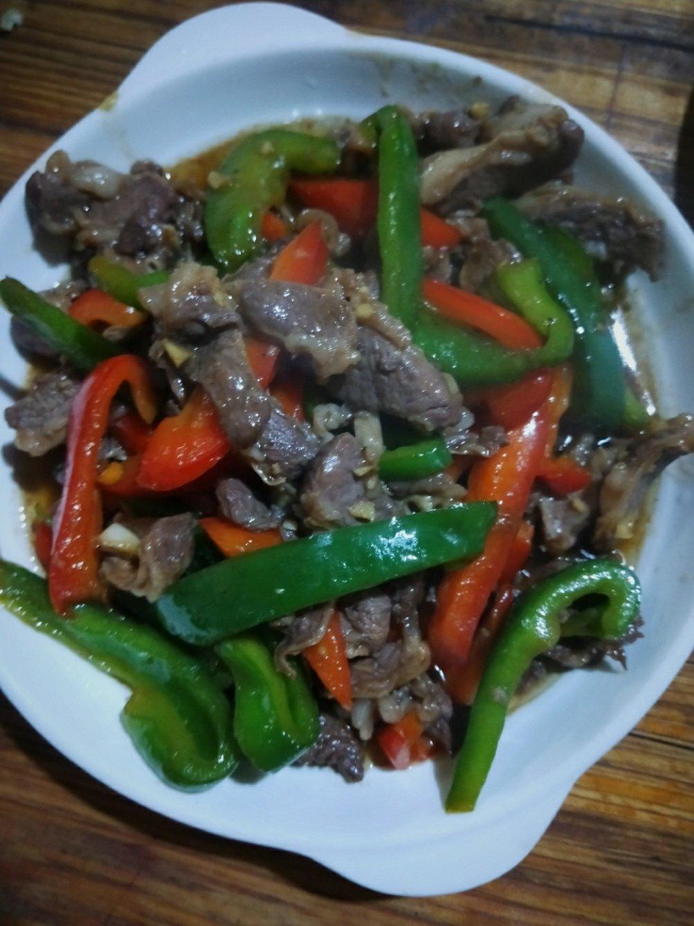 青椒炒肉