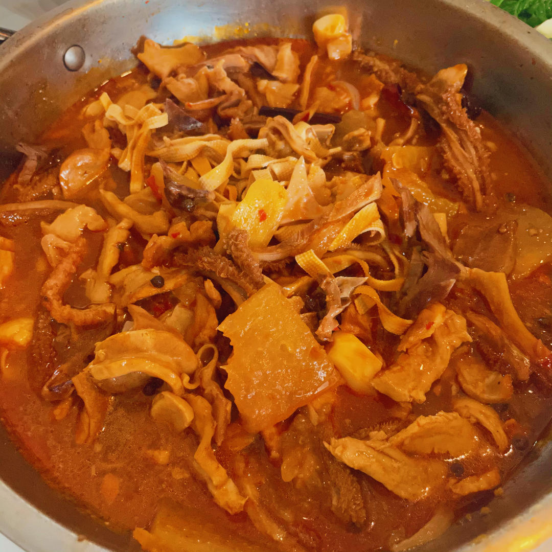 香辣牛杂煲