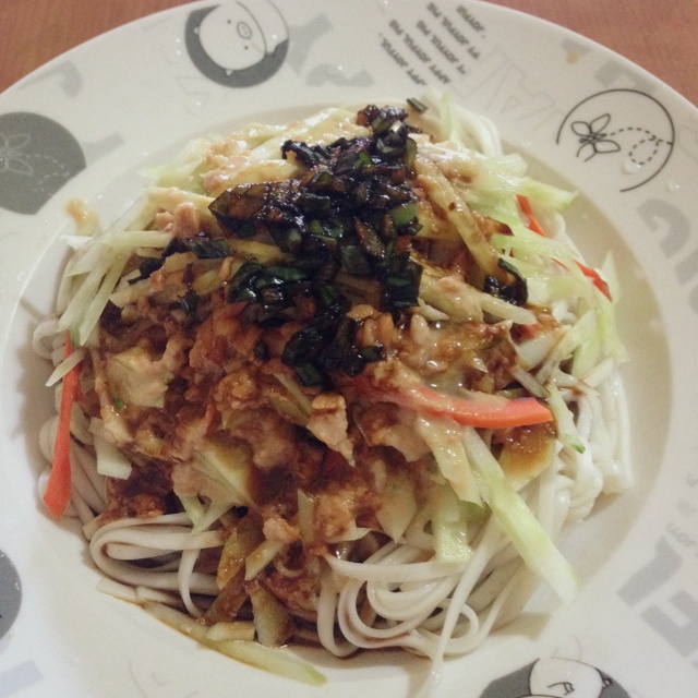 芝麻酱凉面