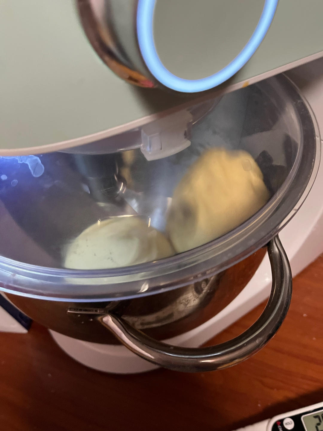 视频|复刻童年记忆|蜂蜜脆底小面包（不歪歪扭扭的整形秘密）