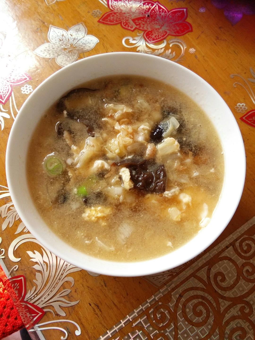 家常白菜木耳鸡蛋汤的做法