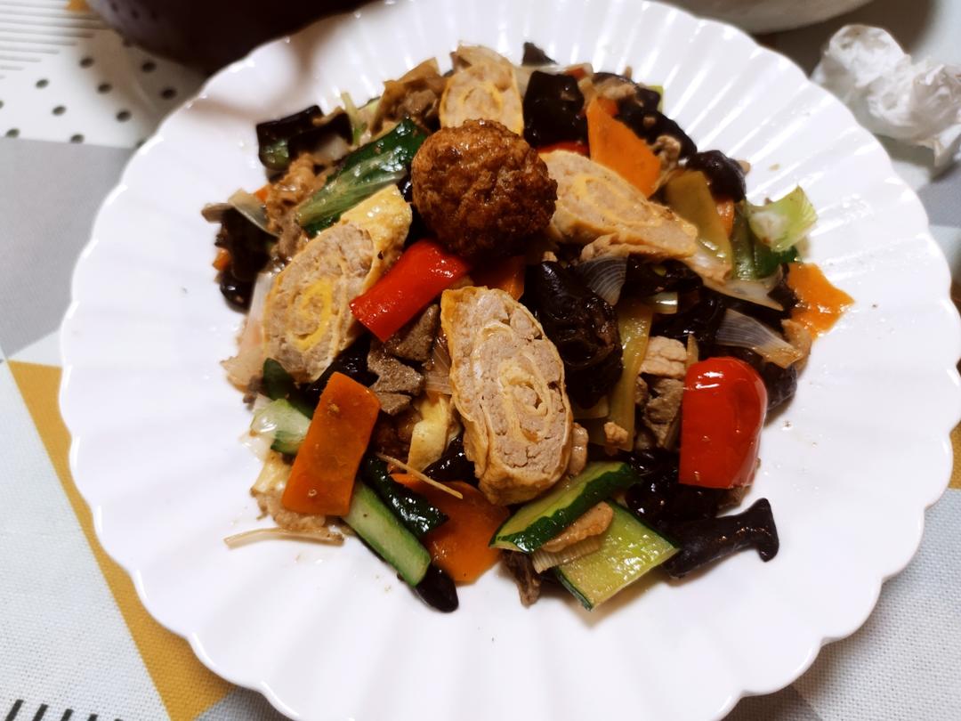 年夜饭全家福配菜：湖南鸡颈丸（蛋卷肉）
