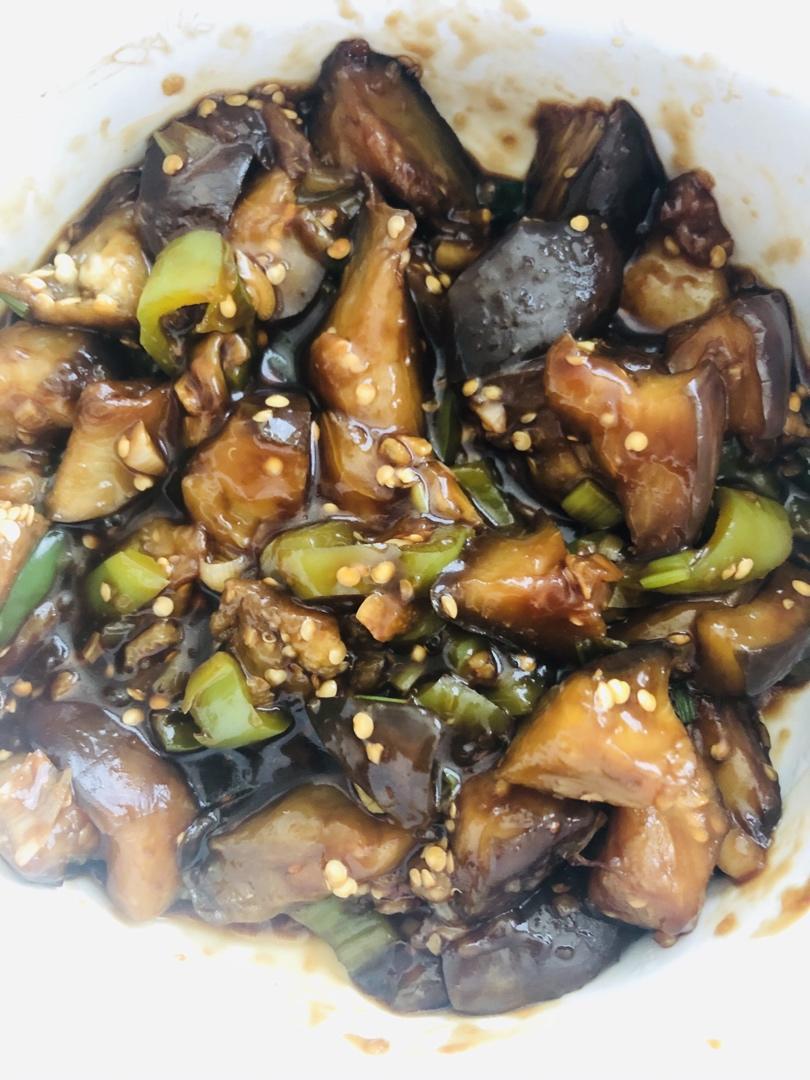 家常红烧茄子🍆，只要少量的油且下饭