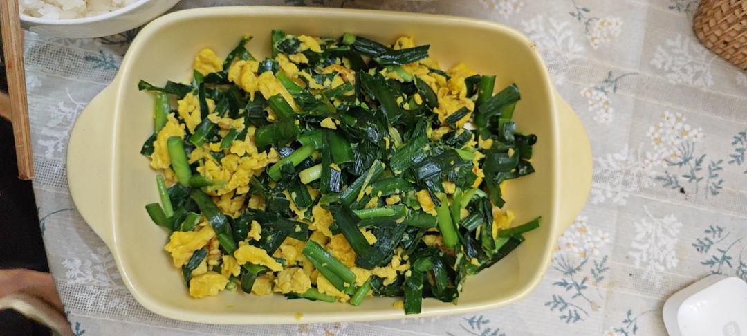 韭菜炒鸡蛋——三分钟快手下饭菜 掌握火候的秘诀