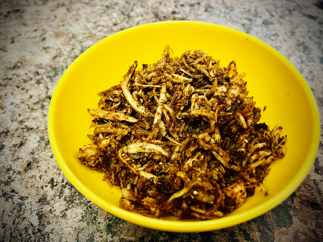 「灯影鸡丝」鸡胸肉的神仙吃法，灯影牛肉的完美复刻