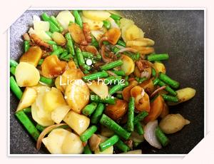 农家美味 土豆豇豆炒温州粉干，炒粉丝，炒米线的做法 步骤5