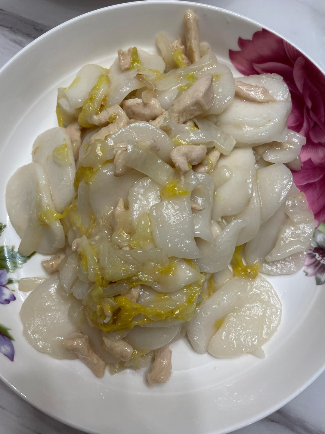 不挑锅、不焦不沾的黄芽菜肉丝炒年糕