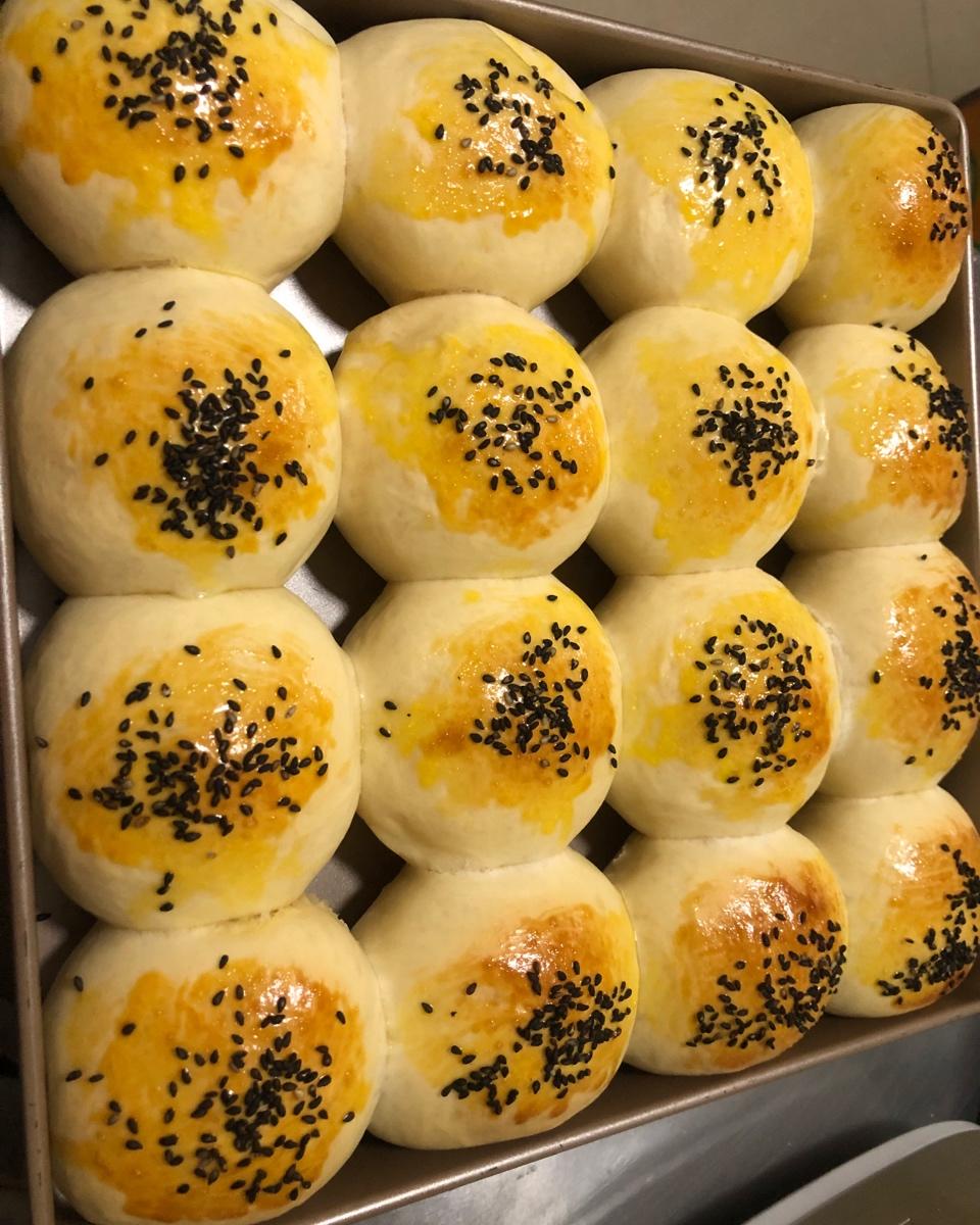 椰蓉奶香小餐包