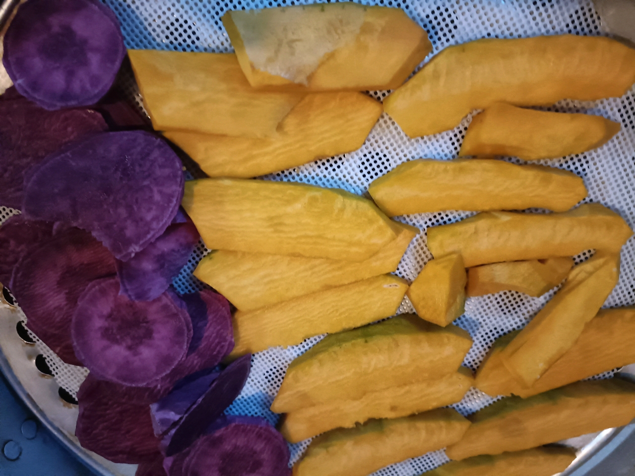 南瓜紫薯月饼
