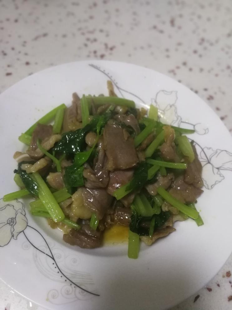 西芹炒肉