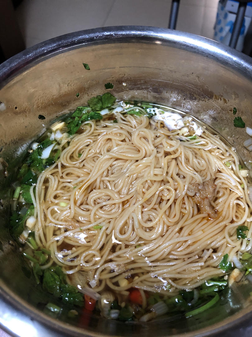 一碗热汤面