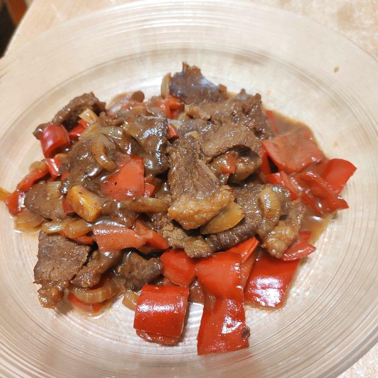 洋葱炒牛肉