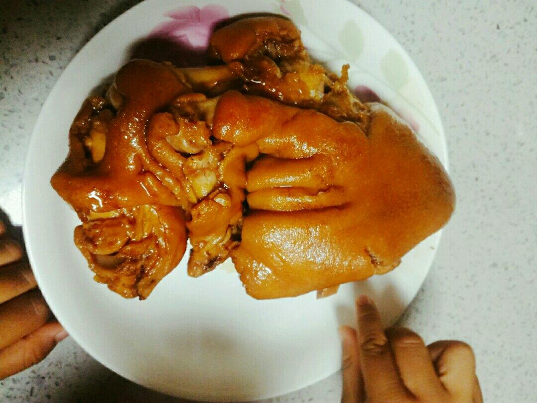 卤猪蹄