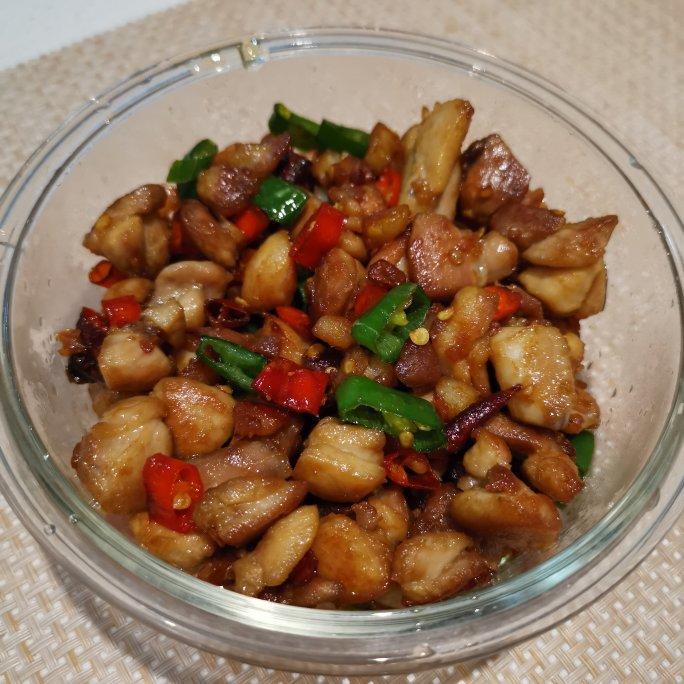 鲜椒鸡腿肉丁