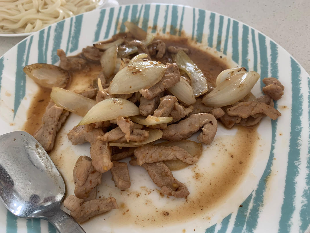10分钟出锅的【猪肉生姜烧】，软嫩多汁能下饭！