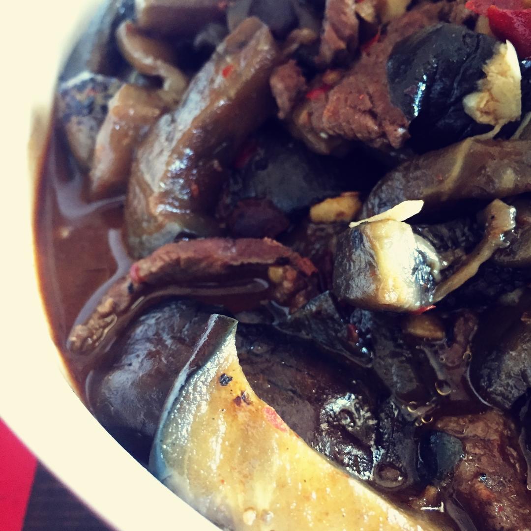 豆瓣酱炒茄子牛肉