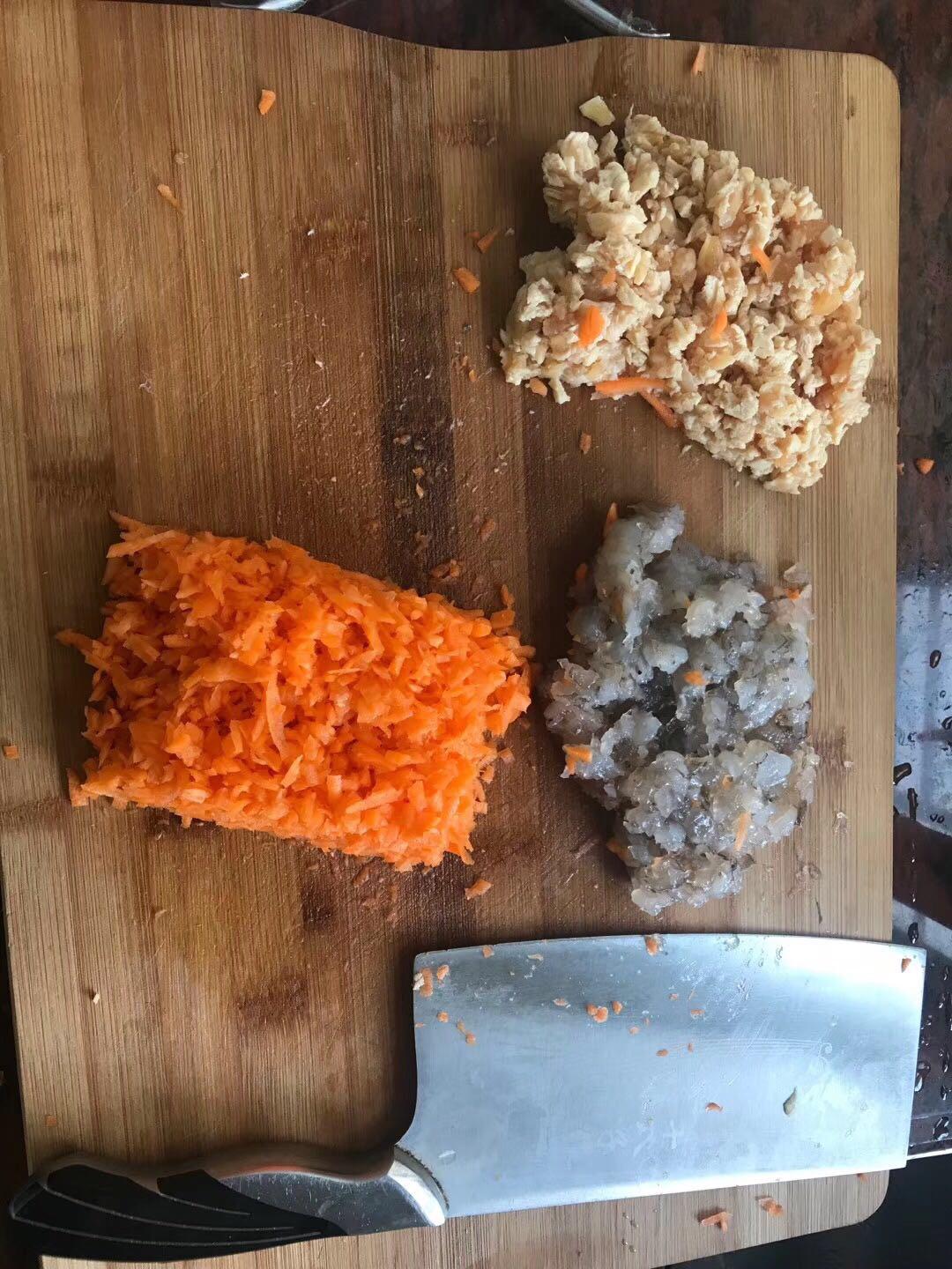 鸡胸肉虾仁鲜蔬饼