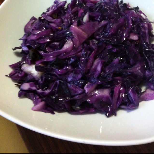 爆炒紫甘蓝