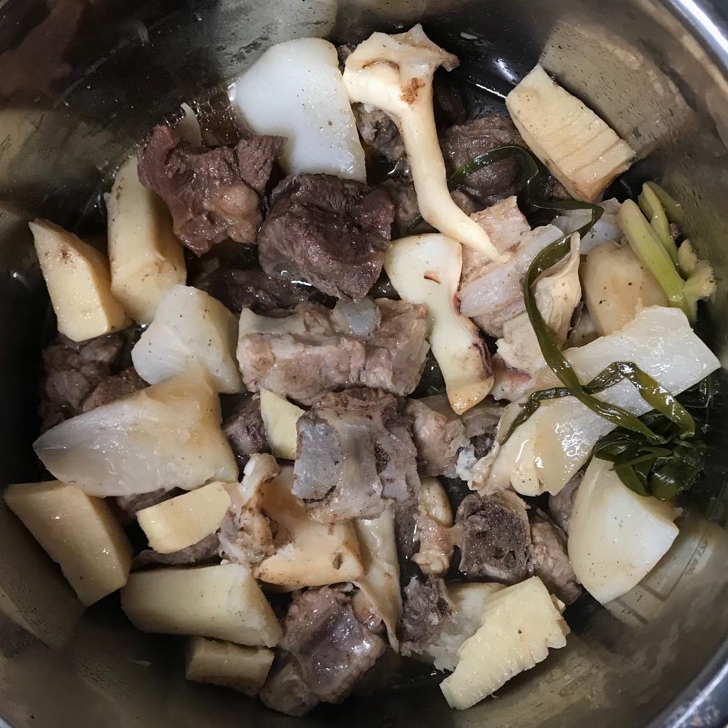 猪牛目鱼一锅炖