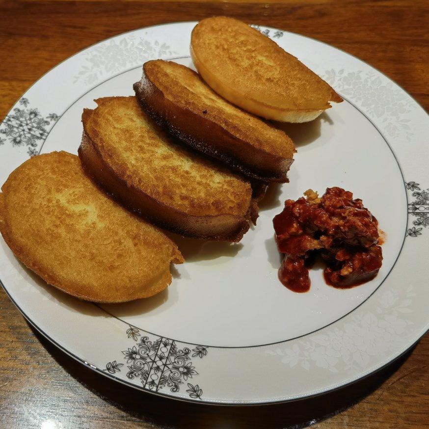 金黄酥脆利口的炸馒头片