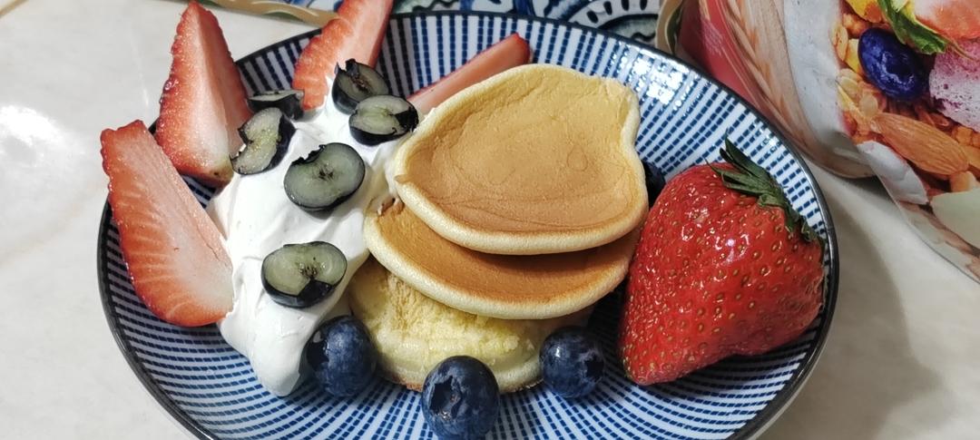 10分钟搞定网红舒芙蕾松饼🥞超松软『步骤详细附视频』『平底锅美食』