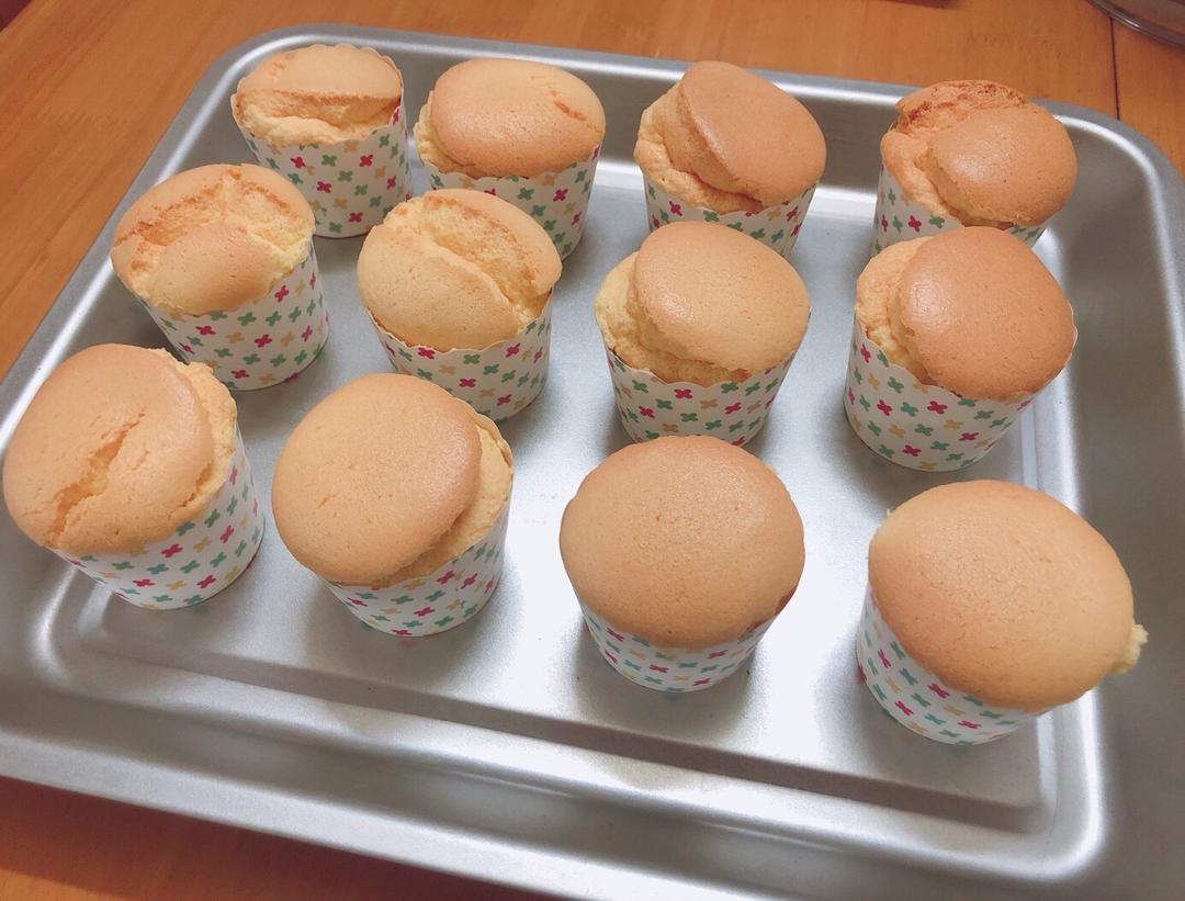 杯子戚风蛋糕的做法