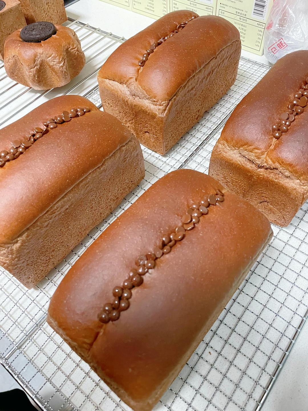 巨~巨好吃的巧克力奶油吐司